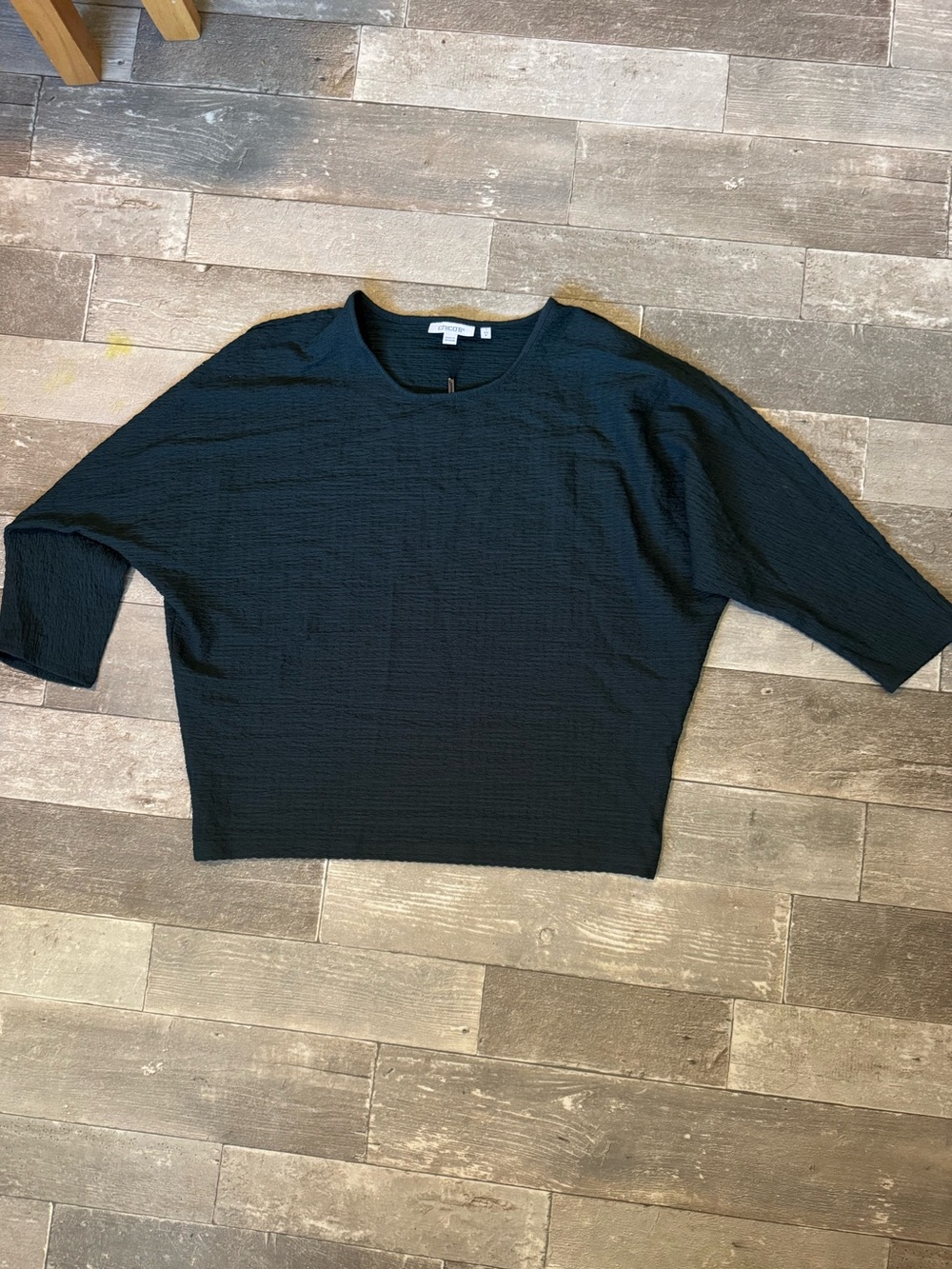 Chico's Men's Black Textured Crewneck Pullover